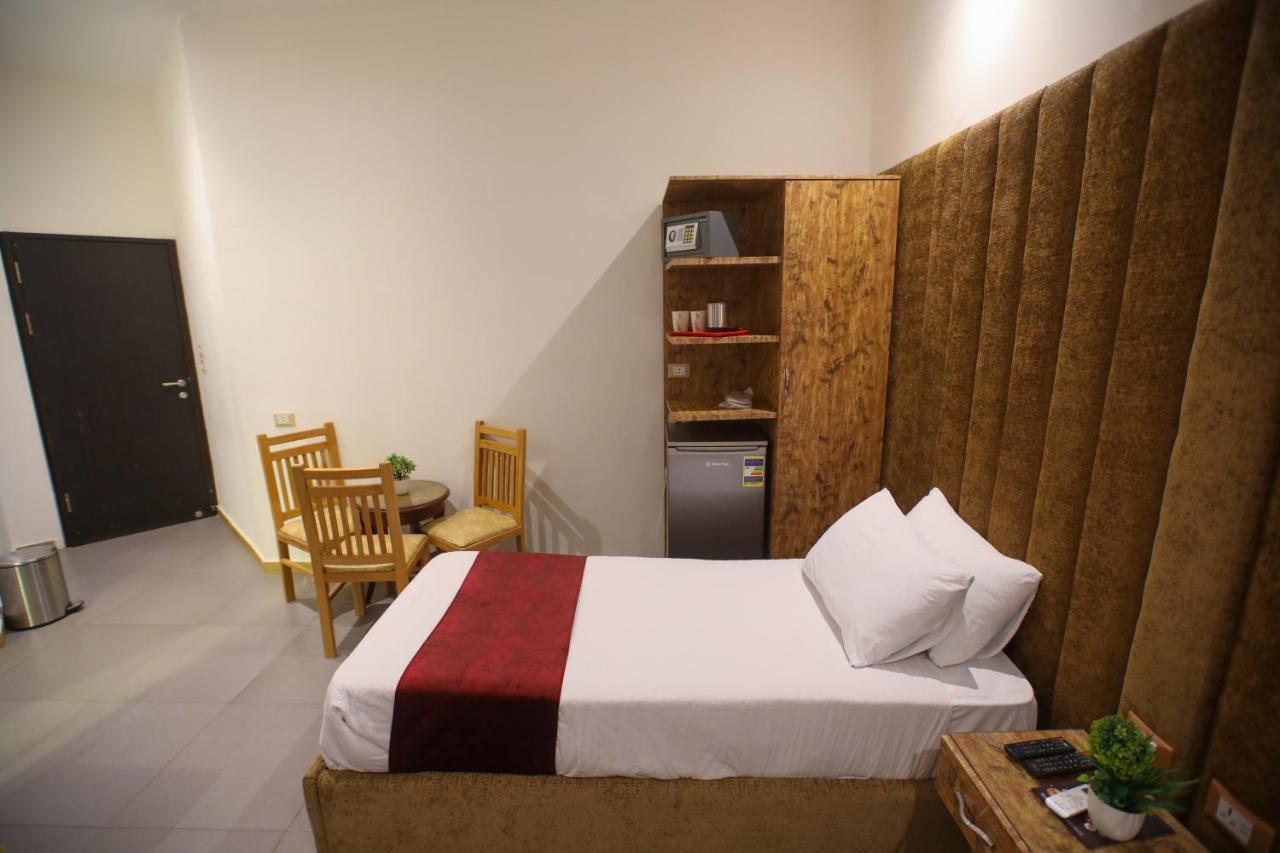 Valencia Ap Cairo Hotell Eksteriør bilde